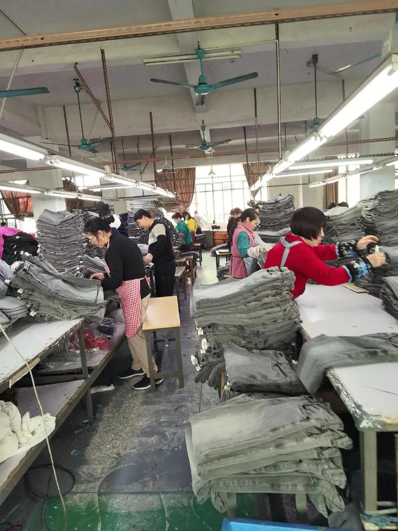 保時杰包裝部誠聘大燙1名、中查2名，歡迎加入！