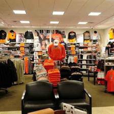 服裝銷售高收入秘籍 掌握這些技巧與話術(shù)，月入三萬不是夢